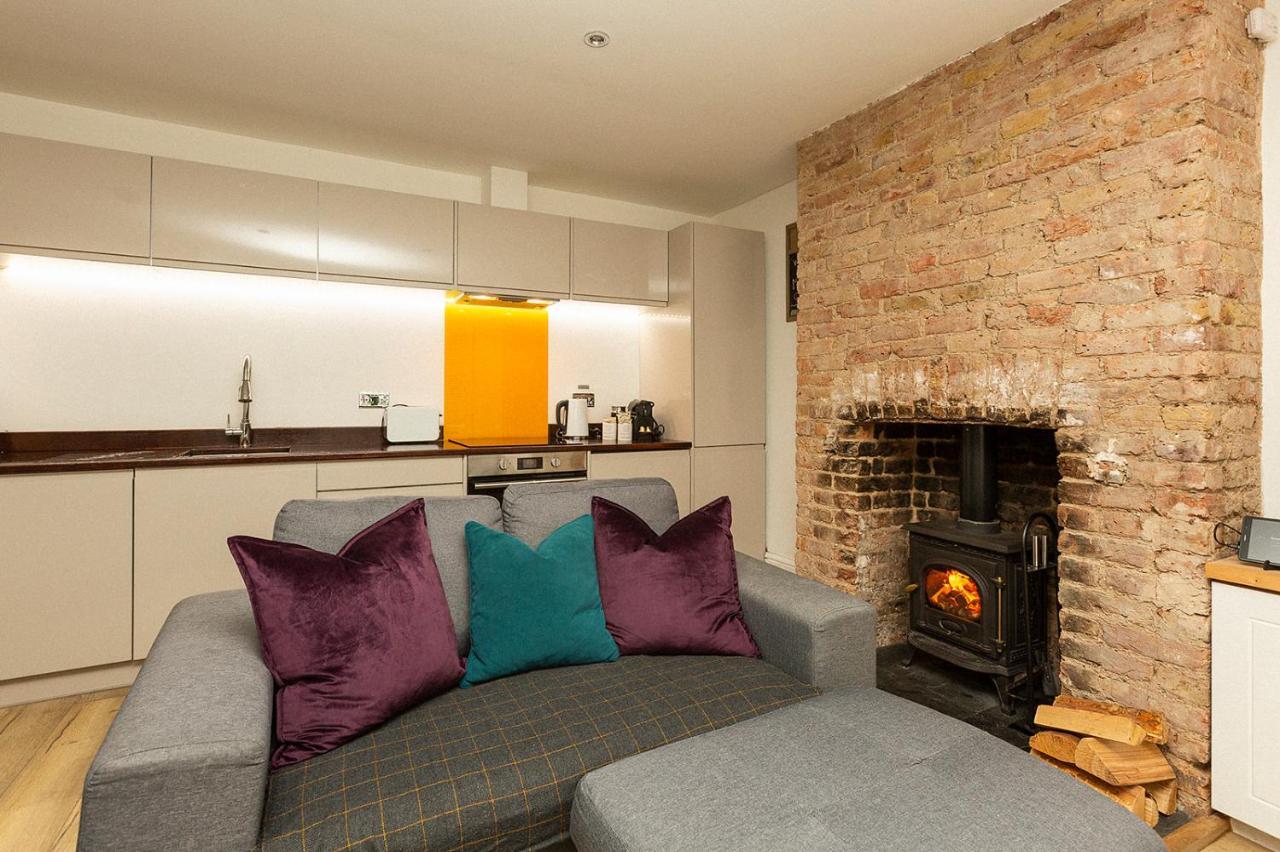 Stylish & Cosy Margate Escape With Hot Tub And Log Burner Dogs Welcome Exterior foto