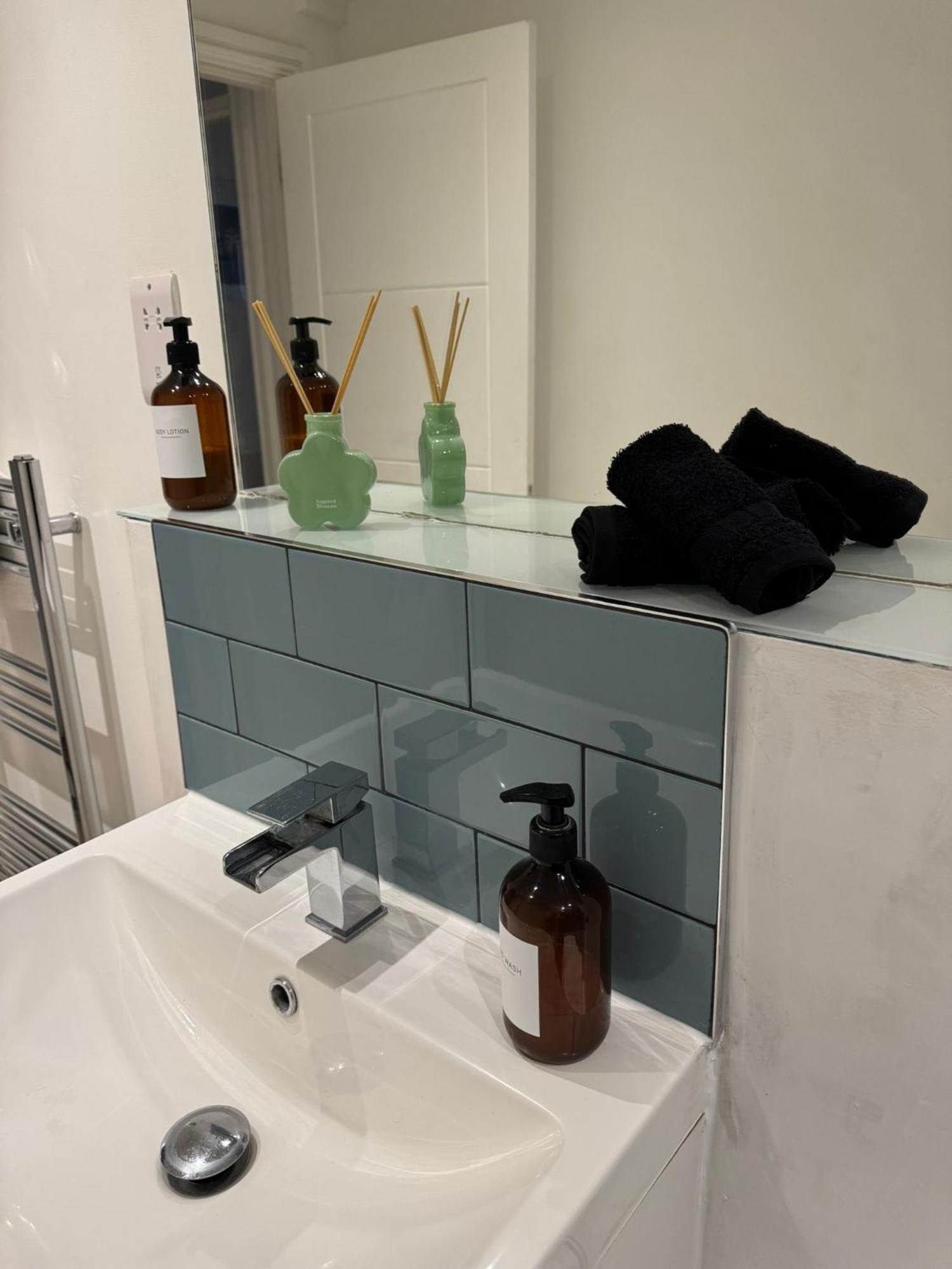 Stylish & Cosy Margate Escape With Hot Tub And Log Burner Dogs Welcome Exterior foto